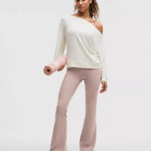 Groove Nulu 高腰喇叭長褲 Groove Nulu High-Rise Flared Pant